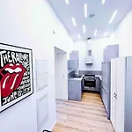 Inner City Design Loft * إنسبروك