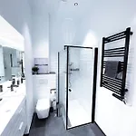 شقة Inner City Design Loft