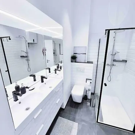 Inner City Design Loft דירה *